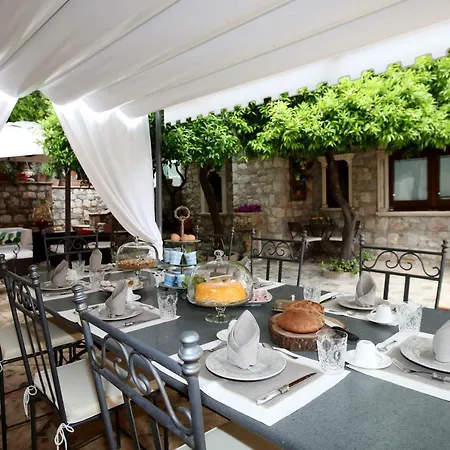 Nocleg ze śniadaniem Relais 147 - Luxury